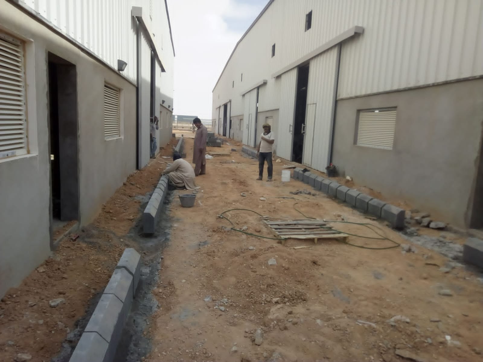 مقاول بناء ملاحق الرياض