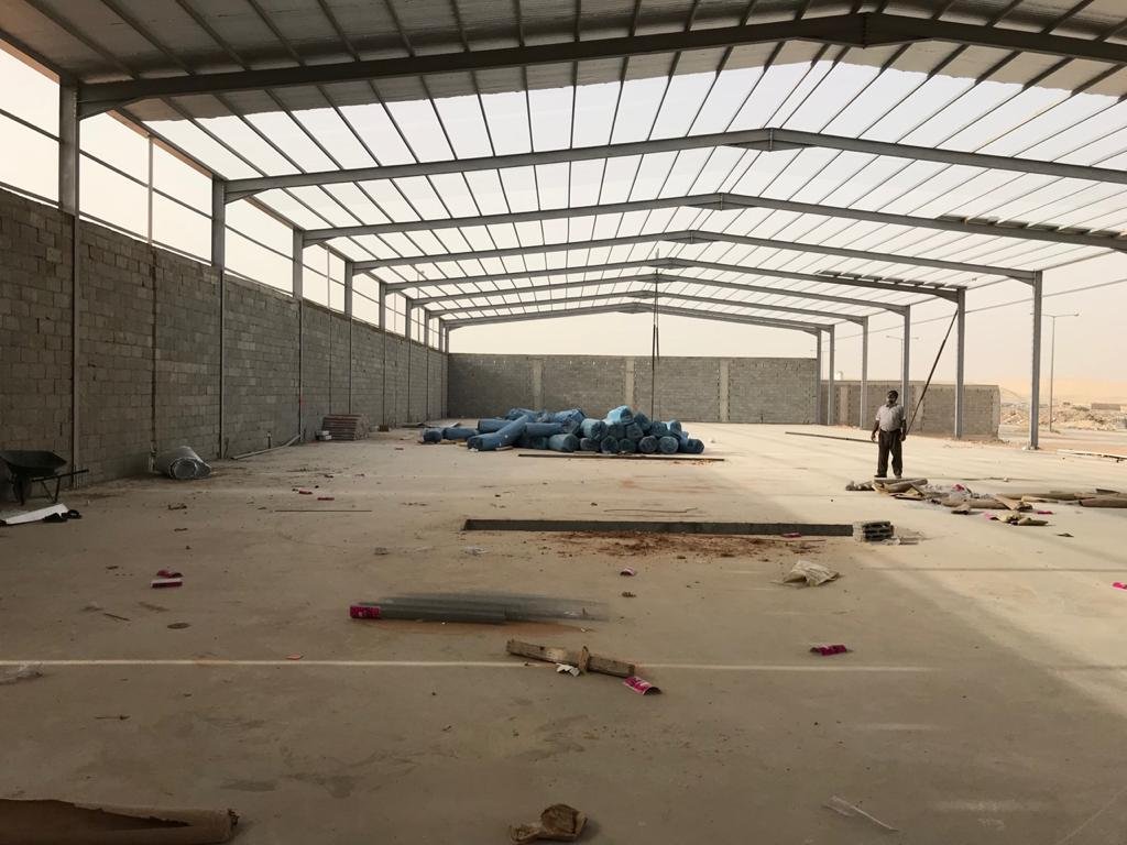 هناجر ورش الرياض: أفضل الحلول العملية لإنشاء ورش متينة وعصرية